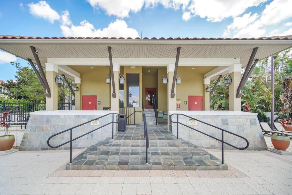Cozy & Elegant 4Br Enchanted Townhouse - 1 Mile To Disney With Resort Pool, Gym, & Jacuzzi Orlando Eksteriør billede