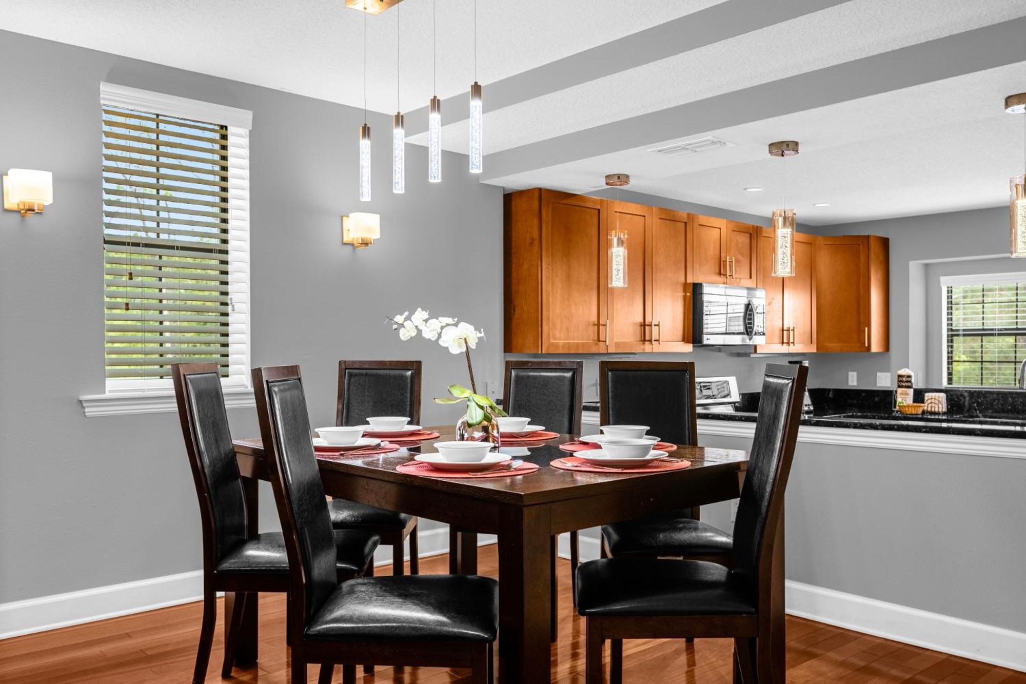 Cozy & Elegant 4Br Enchanted Townhouse - 1 Mile To Disney With Resort Pool, Gym, & Jacuzzi Orlando Eksteriør billede