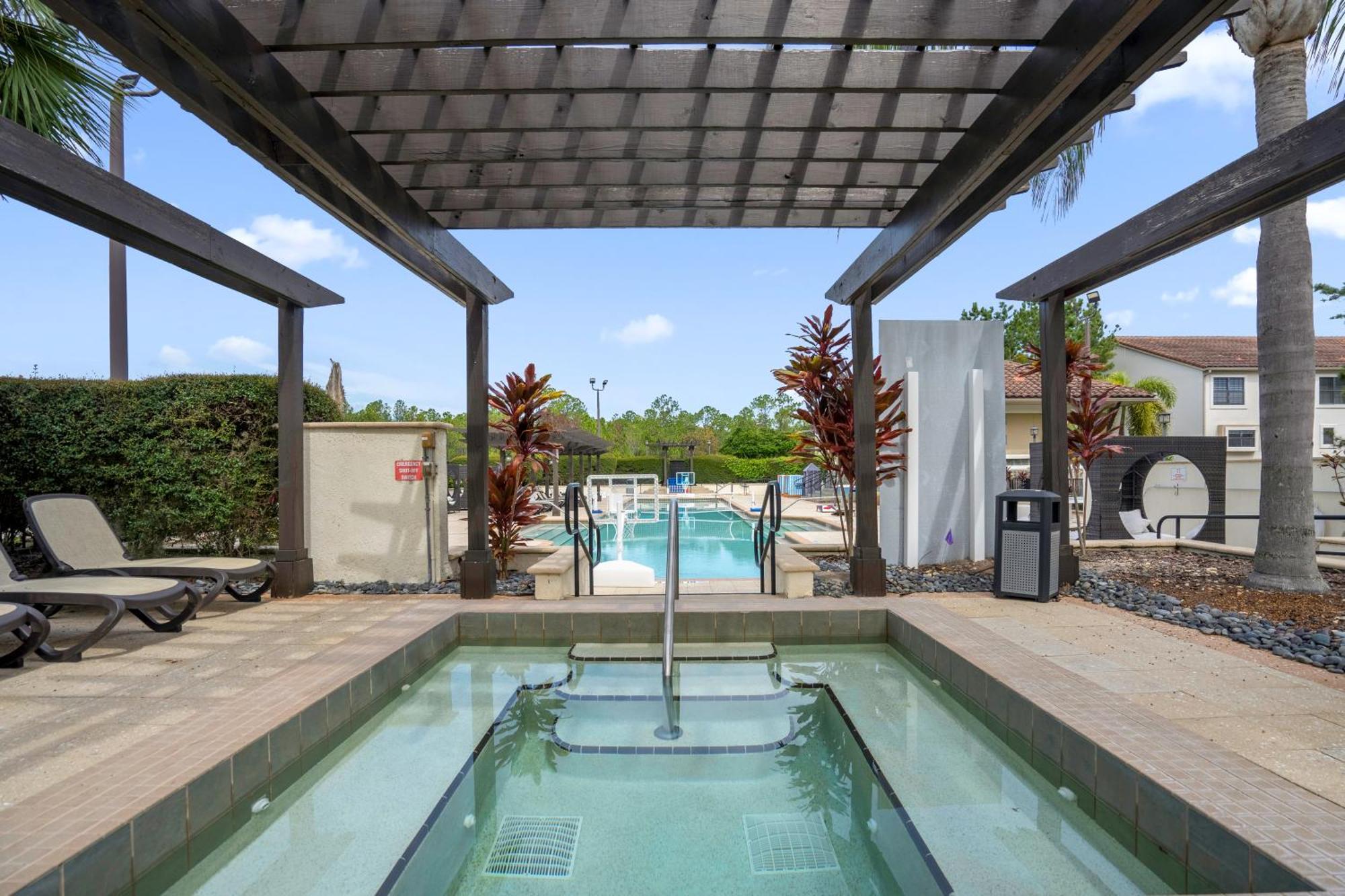 Cozy & Elegant 4Br Enchanted Townhouse - 1 Mile To Disney With Resort Pool, Gym, & Jacuzzi Orlando Eksteriør billede