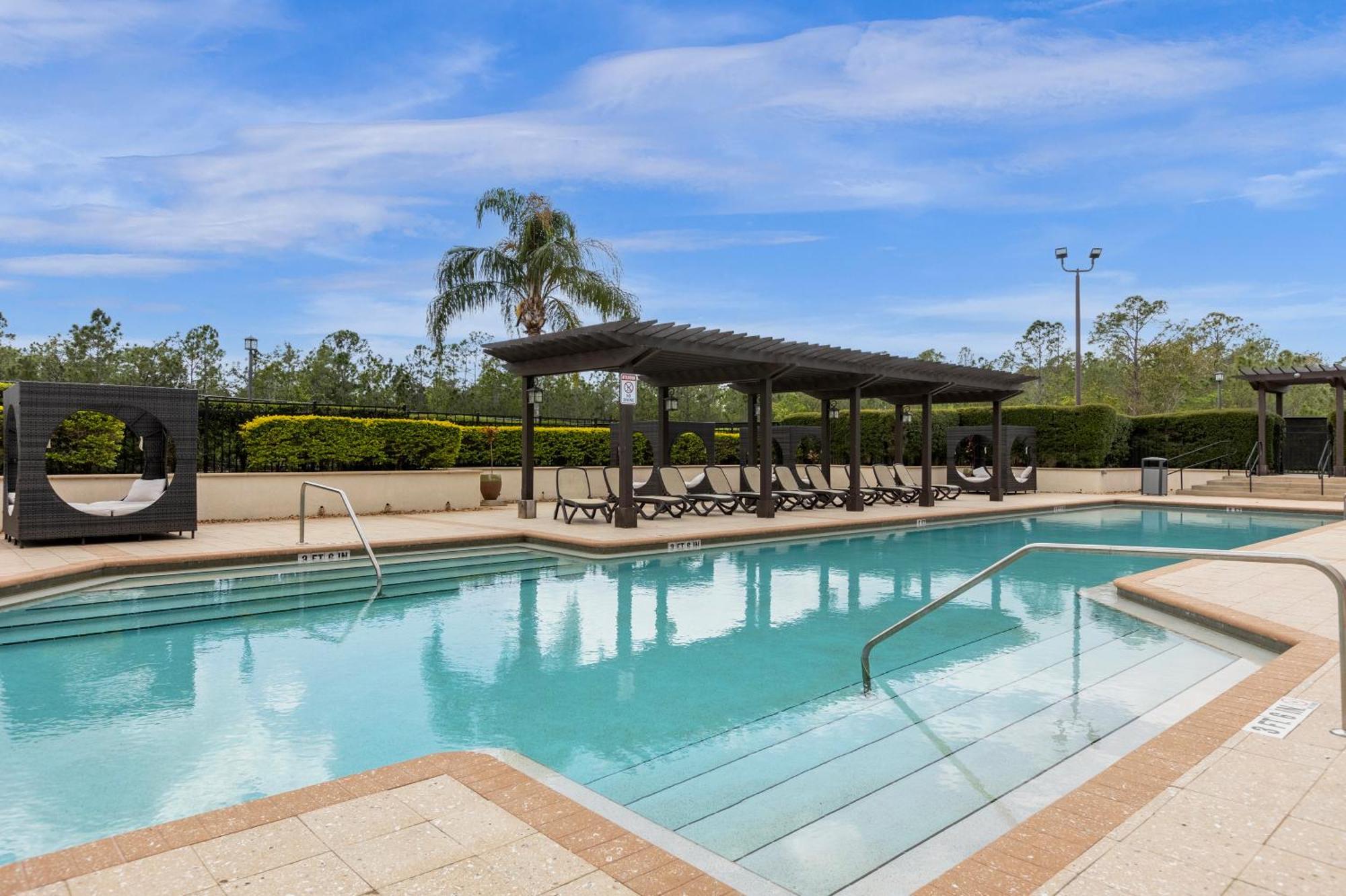 Cozy & Elegant 4Br Enchanted Townhouse - 1 Mile To Disney With Resort Pool, Gym, & Jacuzzi Orlando Eksteriør billede