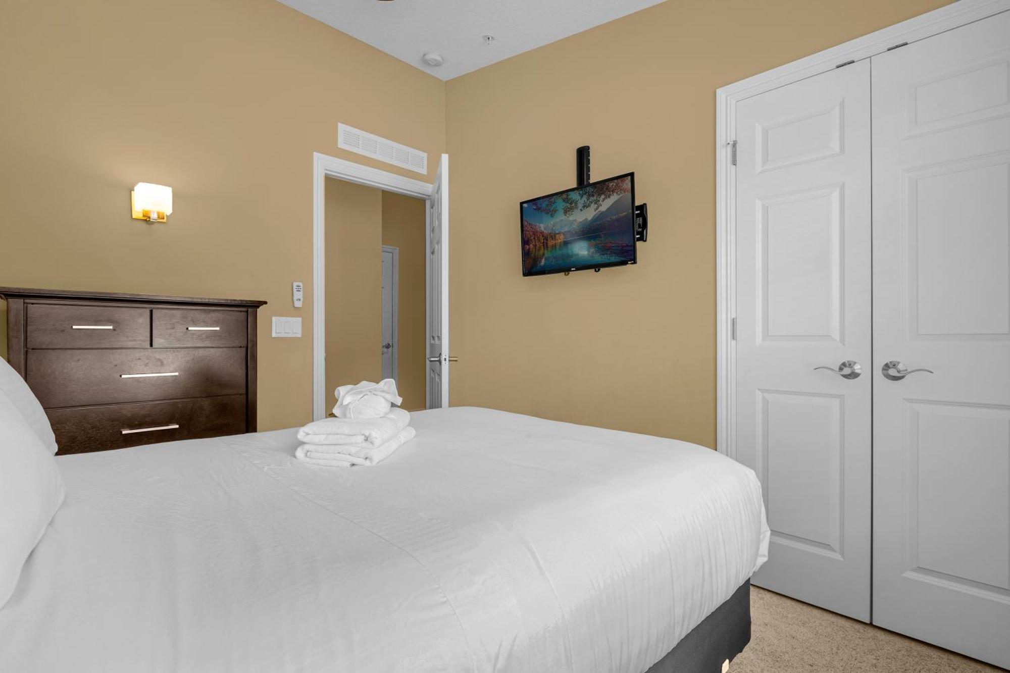Cozy & Elegant 4Br Enchanted Townhouse - 1 Mile To Disney With Resort Pool, Gym, & Jacuzzi Orlando Eksteriør billede